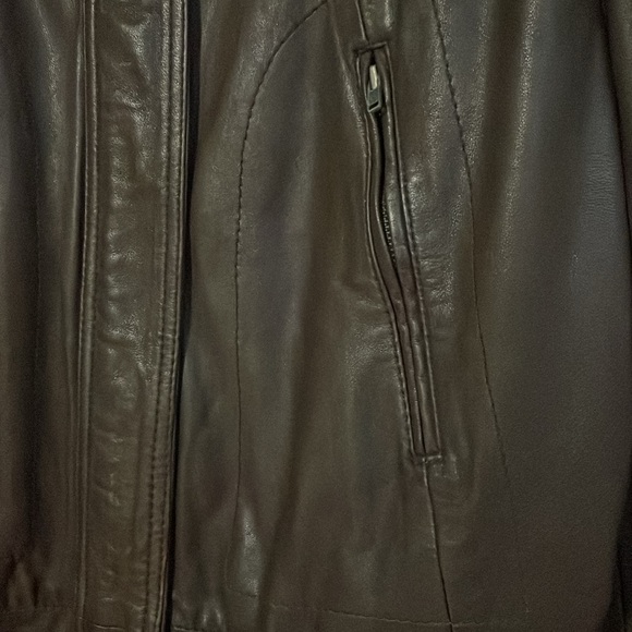 Danier Leather Jacket - Picture 4 of 16